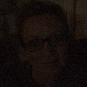 Meet your Posher, Keeley